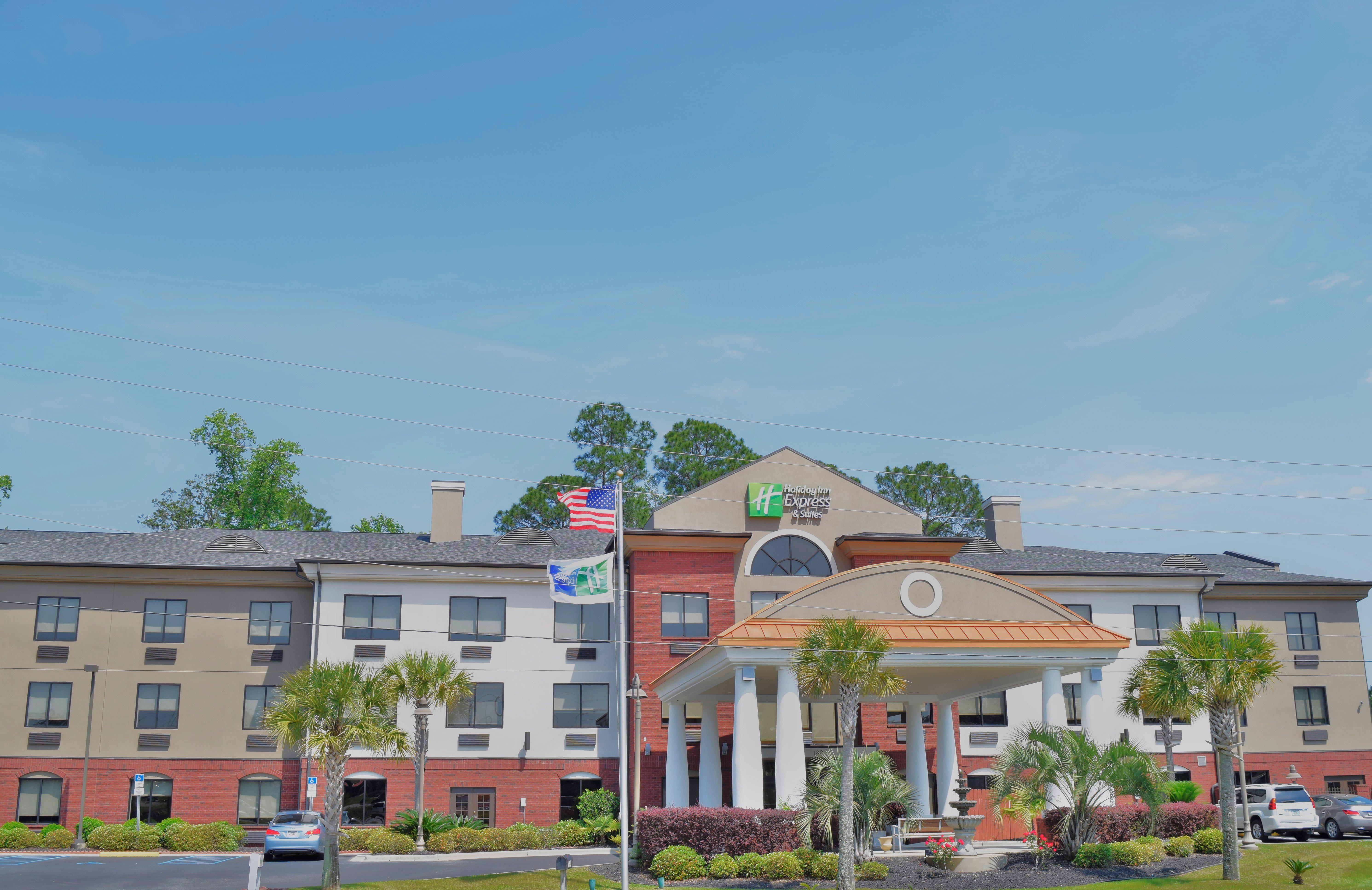 Holiday Inn Express & Suites Pensacola West I-10, An Ihg Hotel Ngoại thất bức ảnh