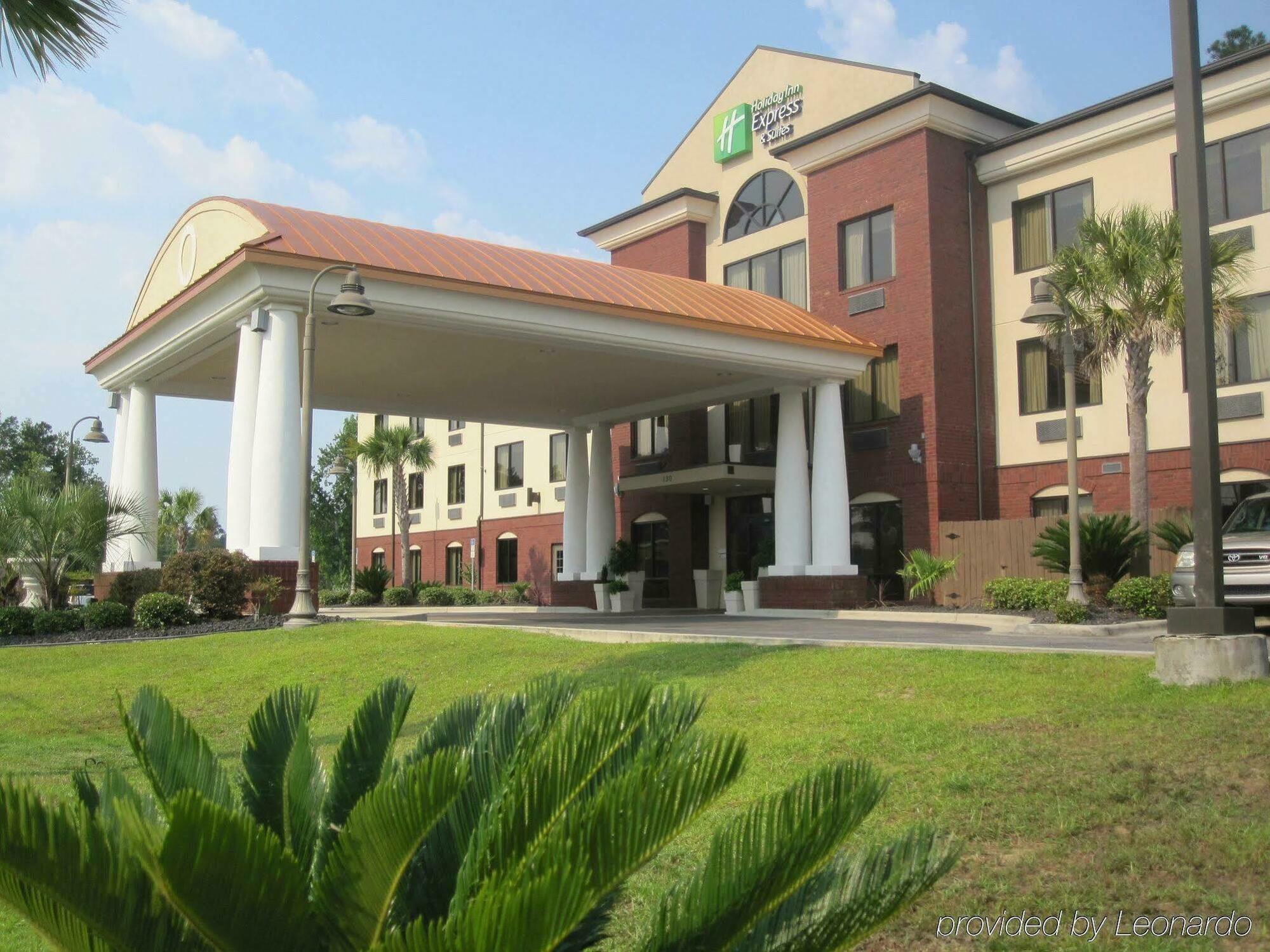 Holiday Inn Express & Suites Pensacola West I-10, An Ihg Hotel Ngoại thất bức ảnh